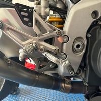 Pedane arretrate aprilia Rsv4 tuono v4