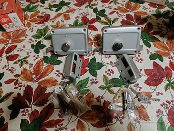 2 serrature di sicurezza Corbin