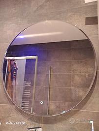 Specchio bagno a led, accensione Touch