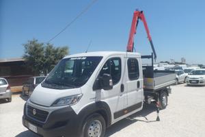 Fiat Ducato doppia cabina cassone fisso con gru