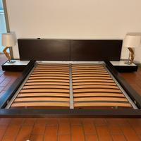 Letto Lema con comodini sospesi