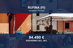 Immobile in asta di 110 m² con più di 5 locali a R