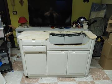 Mobile bagno con lavello ad incasso