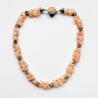 Collana vintage rosa