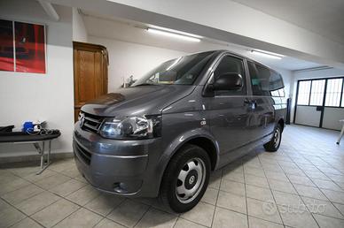 VOLKSWAGEN Multivan 2.0 TDI 140cv Comfortline