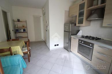 3 LOCALI A PESCARA
