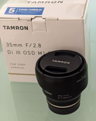 Tamron 35mm f/2.8 Di III OSD M1:2 x Sony E