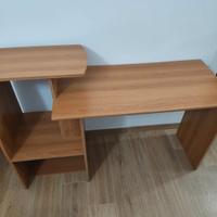 Scrivania color rovere