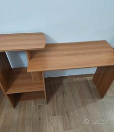 Scrivania color rovere