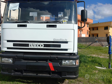 Camion iveco eurotech macchina operatrice