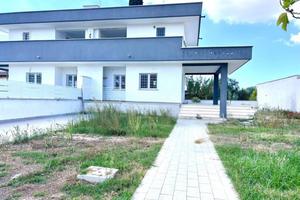 Villa di 76 m² con 2 locali a Roma