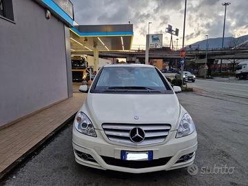 Mercedes Classe B/200-Unico Proprietario
