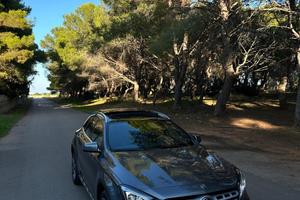 Mercedes gla 200d amg premium