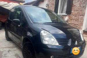 Renault Modus 1.2 16 v anche neopatentati