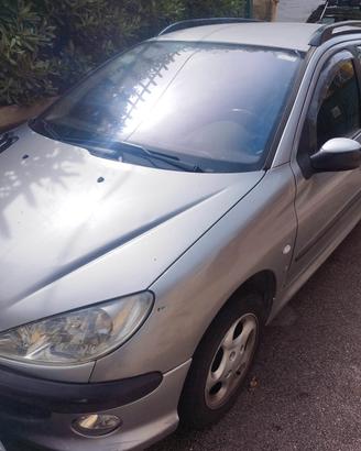 auto Peugeot 206 sw