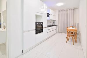 Bilocale completamente ristrutturato a Merano - Vi