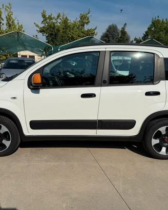 Fiat Panda 1.2 City Cross prezzo reale