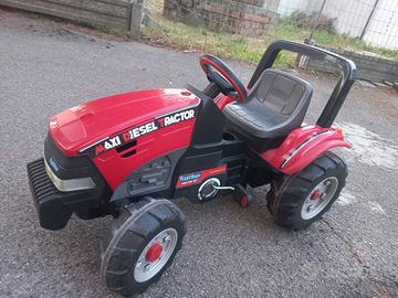 Trattore a pedali Peg Perego Maxi Diesel Tractor