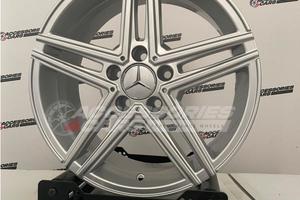 Set cerchi in lega 17 AVUS per Mercedes dedica AMG