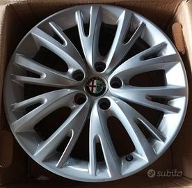 Cerchi in lega originali Alfa Romeo GIULIETTA 17"