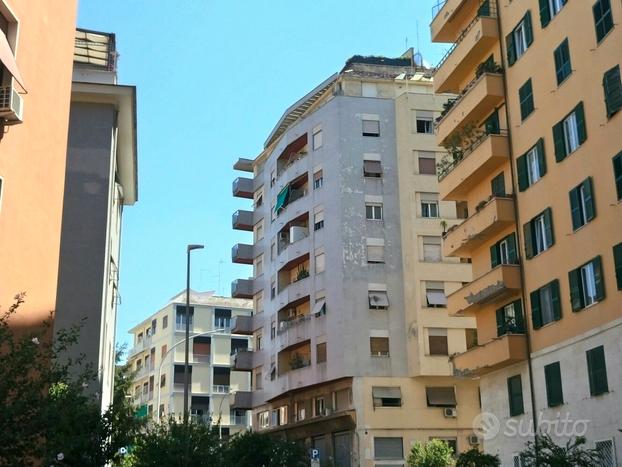 STANZA SINGOLA in zona SAN GIOVANNI / BALCONE