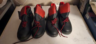 due paia di scarpe Taglia 44-45