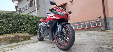 Honda cbr 600rr