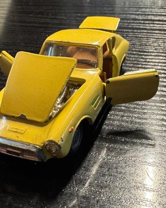 Modellino FIAT 1500 GT Ghia