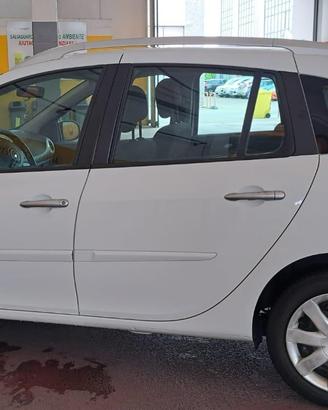 Renault Clio Sportour 1.2 Benzina  Neopatententati
