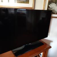 TV SAMSUNG 39" Rotto per parti di ricambio