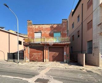 CASA SEMINDIPENDENTE A CISTERNA DI LATINA
