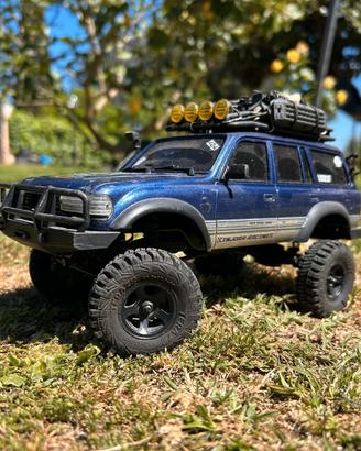 FMS FCX18 crawler radiocomandato