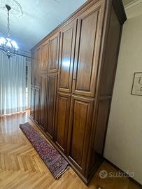 Armadio in buono legno