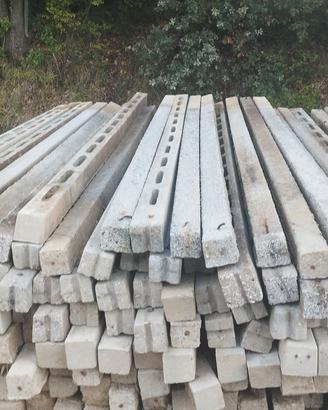  paletti in cemento per vigneti o recinzioni