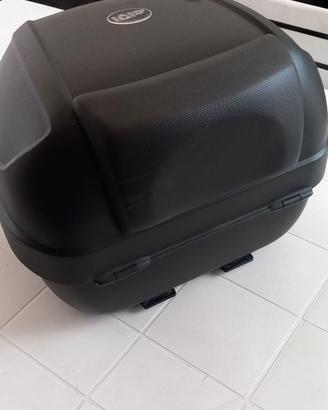 Bauletto Givi moto e scooter 