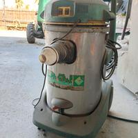 aspirapolvere e liquidi lavor 2000