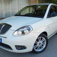Lancia Ypsilon 1.2 69 CV Unyca BENZ/METANO