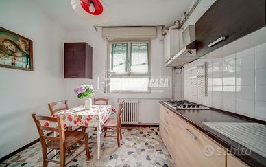 SOLBIATE ARNO - BILOCALE CON CANTINA