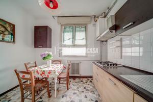 SOLBIATE ARNO - BILOCALE CON CANTINA