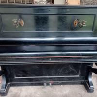 Pianoforte Aynomino a muro