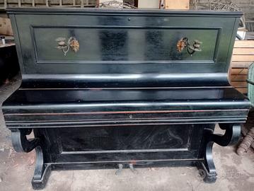 Pianoforte Aynomino a muro