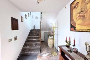 Villa di 100 m² con 3 locali e box auto doppio a S