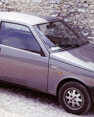 Ricambi lancia y 10