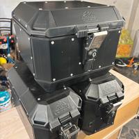 Tris Valigie GIVI Trekker Alaska – Pari al Nuovo