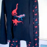 Pigiama blu leggero con dinosauri colorati