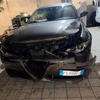 GIULIA 2.2 170 cavalli