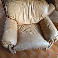 Divano in pelle vera