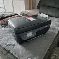 Stampante HP con cartuccia nuova