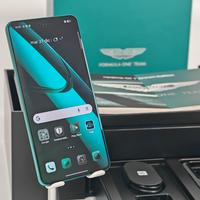 Realme GT 7 16/512 (Limited Edition) Aston Martin 