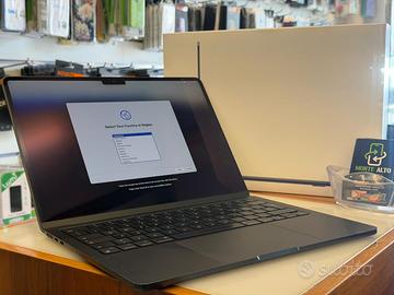 MACBOOK AIR 13.6" 2024 M3 8GB/512GB CON GARANZIA